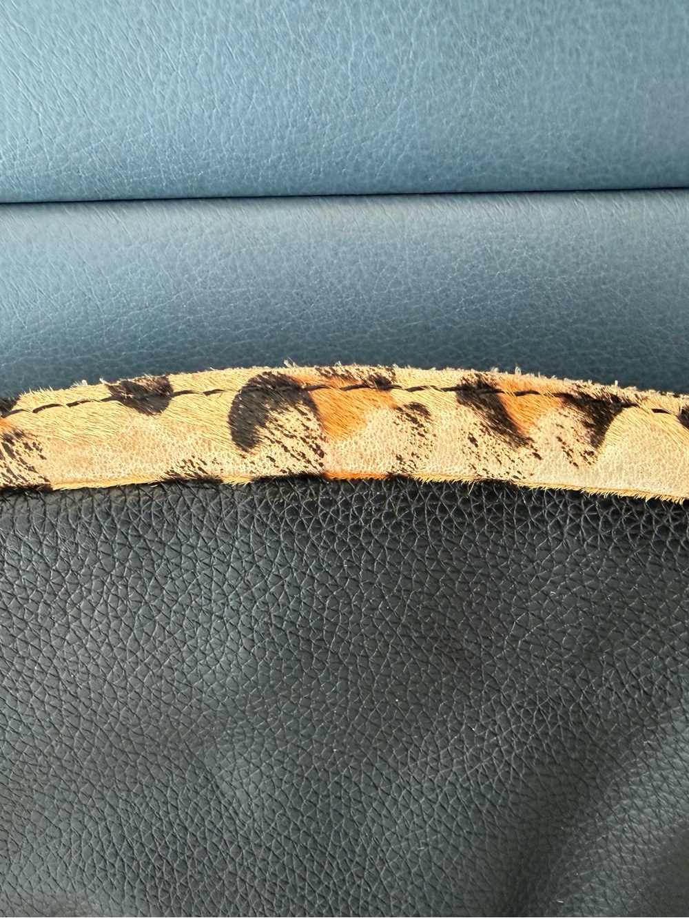 Street Level Leopard Print Crossbody Bag - Black & Tan - Picture 3 of 8